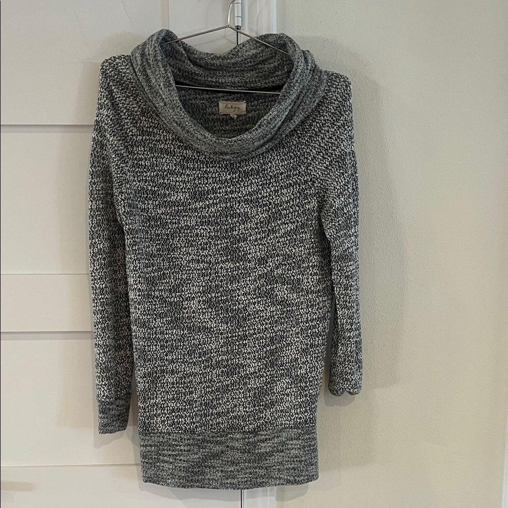 Lou & Grey Cozy Gray Cowl Neck Sweater Size Small EUC